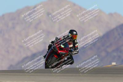 media/Oct-01-2023-SoCal Trackdays (Sun) [[4c570cc352]]/Turn 9 Set 1 (950am)/